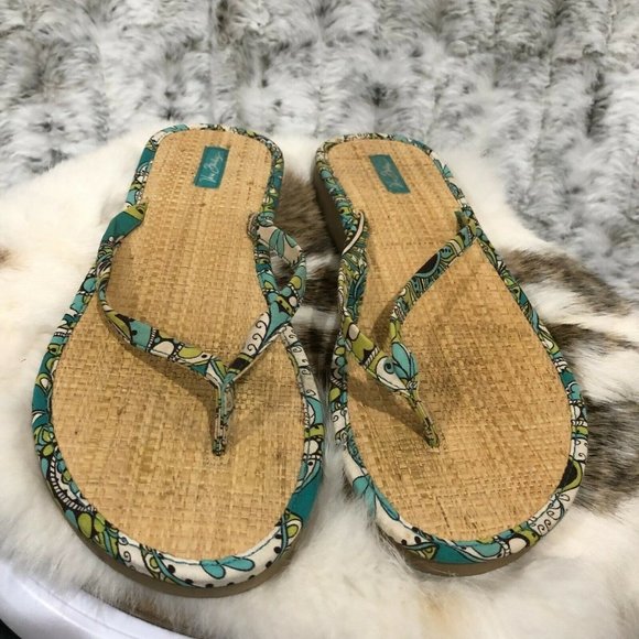 vera bradley flip flops